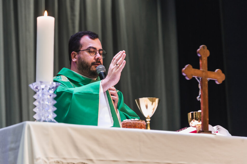 Missa_3_Ano_18_de_Novembro_de_2025_Nil_Martins_Fotografia-1154