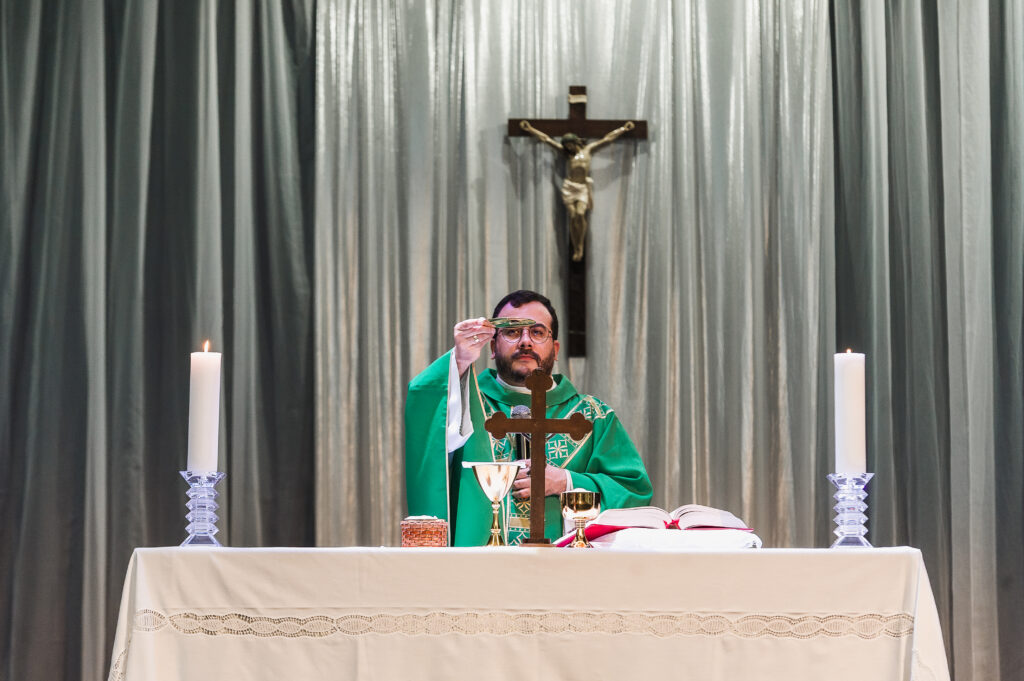 Missa_3_Ano_18_de_Novembro_de_2025_Nil_Martins_Fotografia-1166
