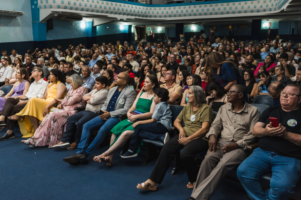 Noite_de_Autógrafos_2025_12_de_Dezembro_de_2025_Nil_Martins_Fotografia-1698