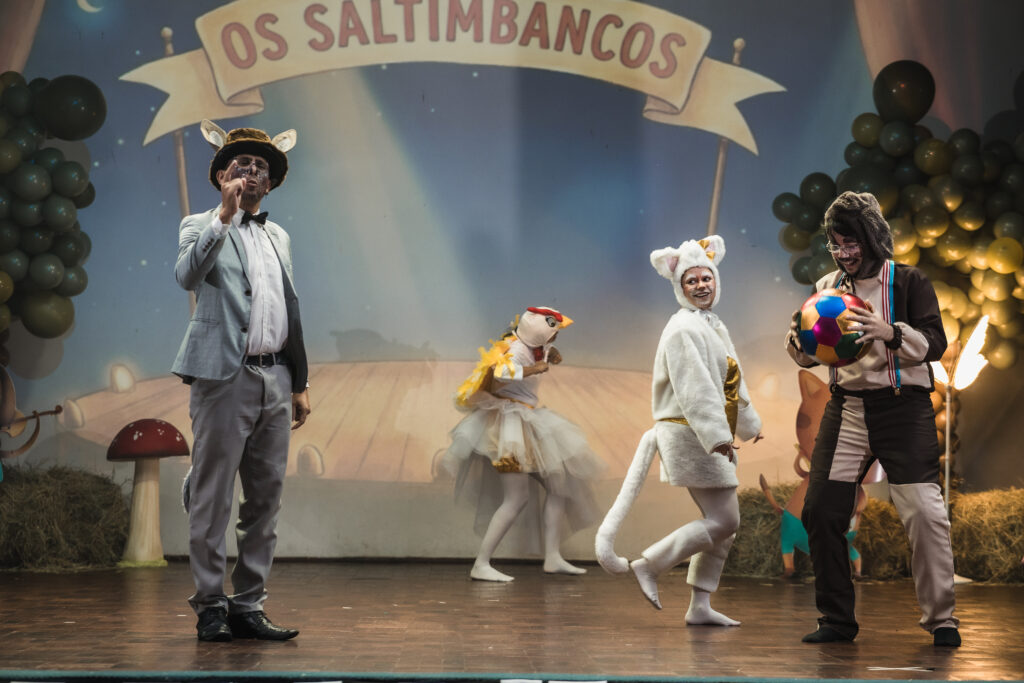 Noite_de_Autógrafos_2025_12_de_Dezembro_de_2025_Nil_Martins_Fotografia-1738