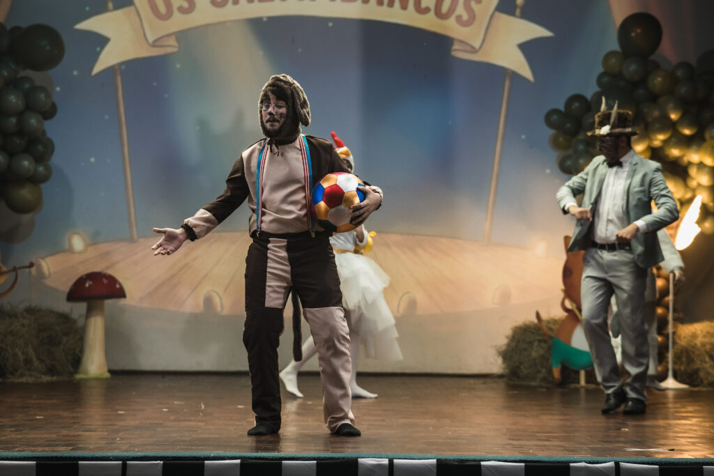 Noite_de_Autógrafos_2025_12_de_Dezembro_de_2025_Nil_Martins_Fotografia-1743