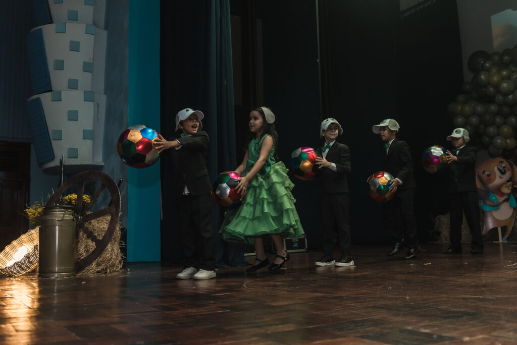 Noite_de_Autógrafos_2025_12_de_Dezembro_de_2025_Nil_Martins_Fotografia-2153