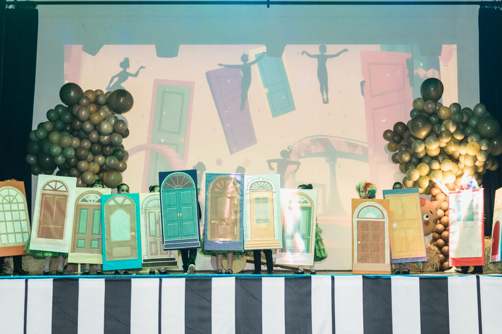 Noite_de_Autógrafos_2025_12_de_Dezembro_de_2025_Nil_Martins_Fotografia-2275