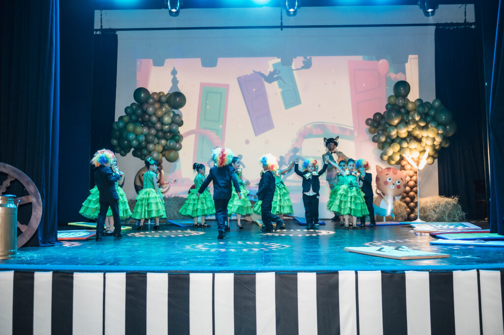 Noite_de_Autógrafos_2025_12_de_Dezembro_de_2025_Nil_Martins_Fotografia-2351